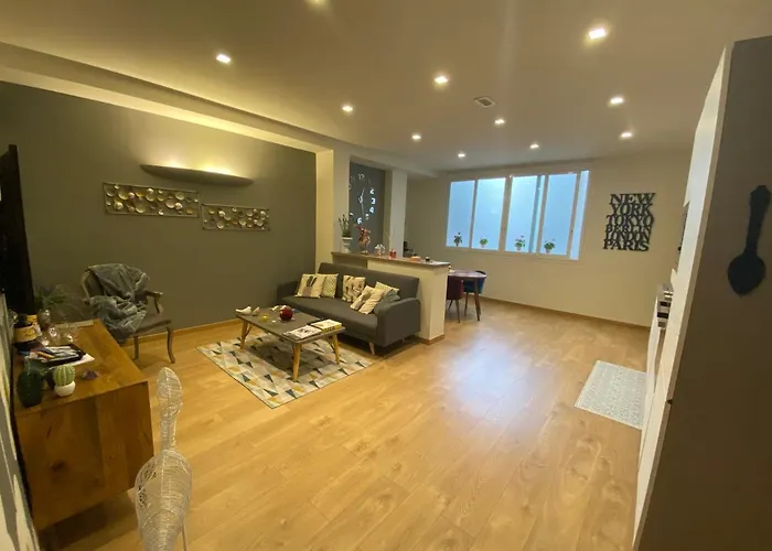 70's Luxury Cavour Apartment